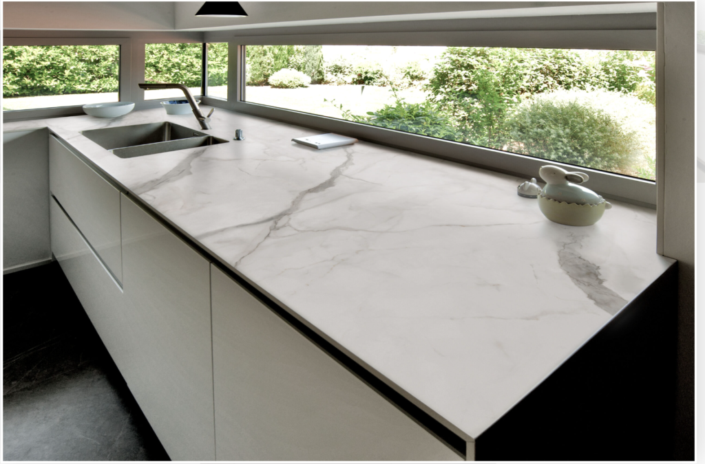 ceramique laminam Bianco statuaire venta id plan réalisation cuisine